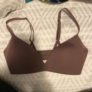 LULULEMON bra 32C